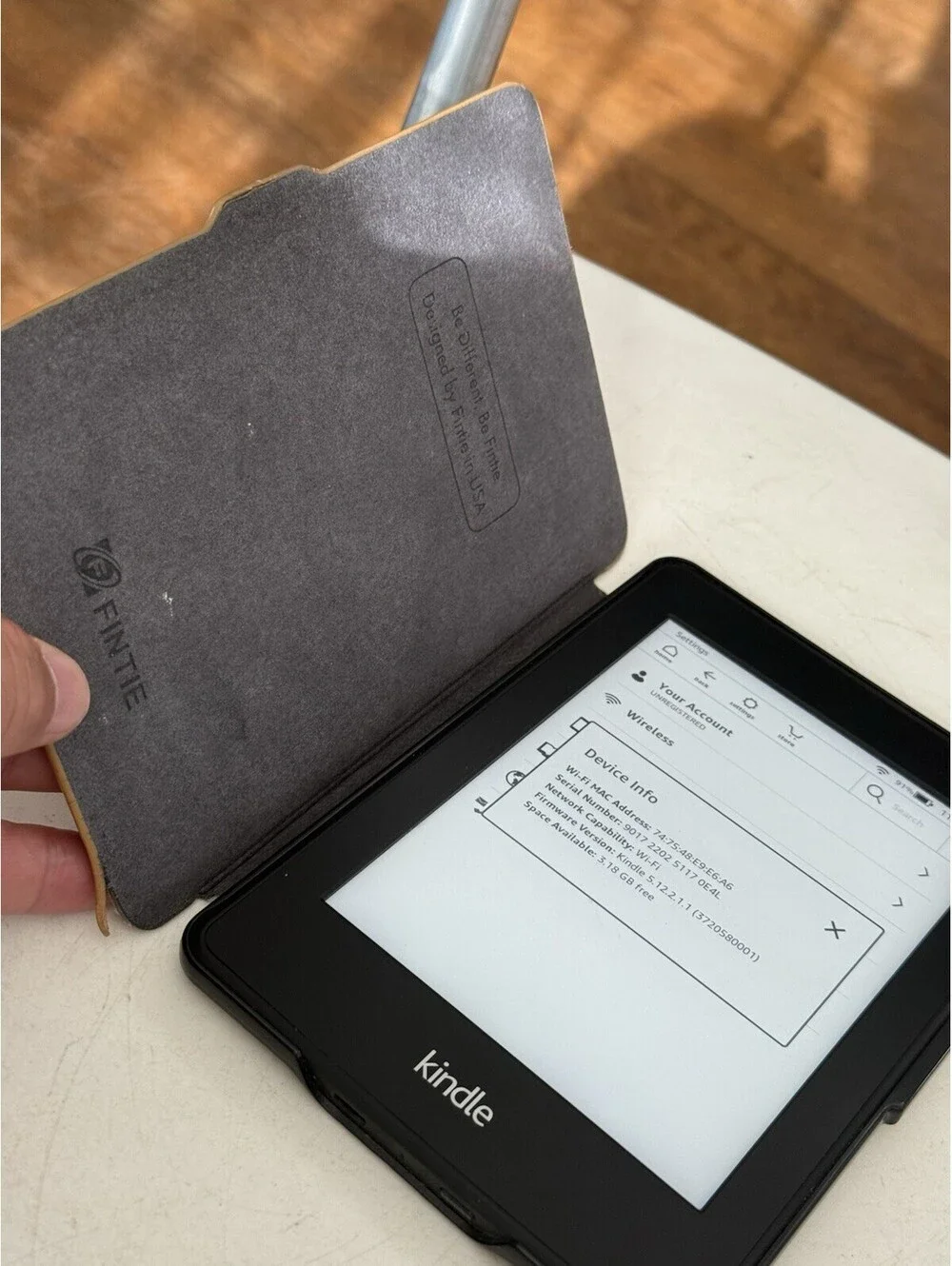 Amazon Kindle Paperwhite 4GB Wi-Fi E-Reader Tablet With Case , Works , Bundle